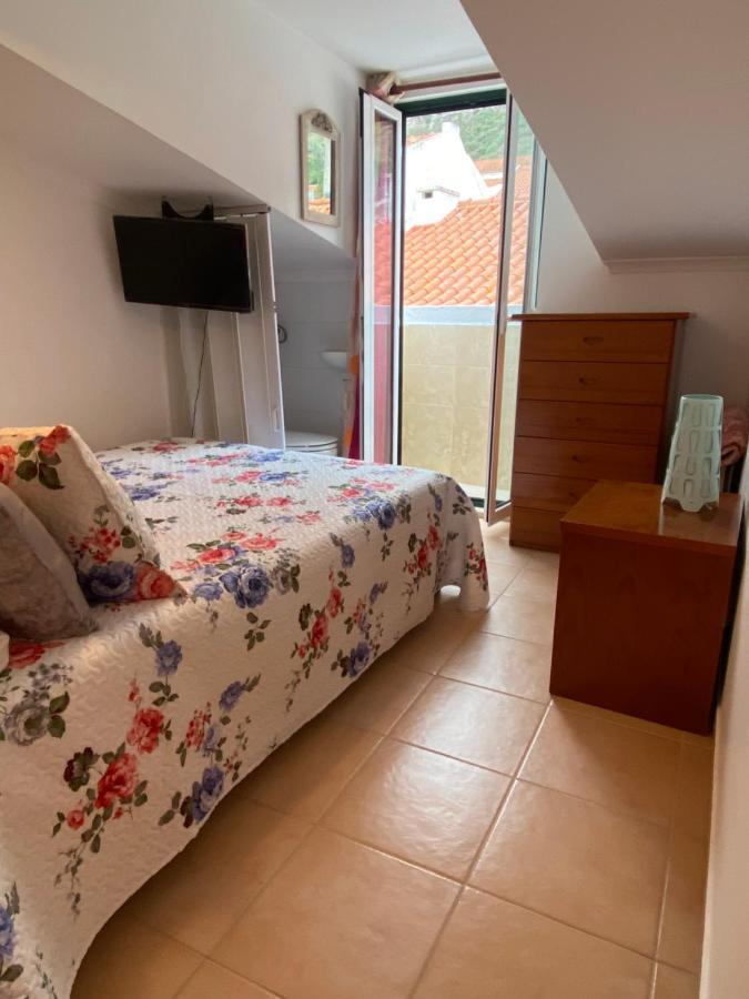 Casa Predio Triplex - Faneca Apartamentos Nazaré Eksteriør billede