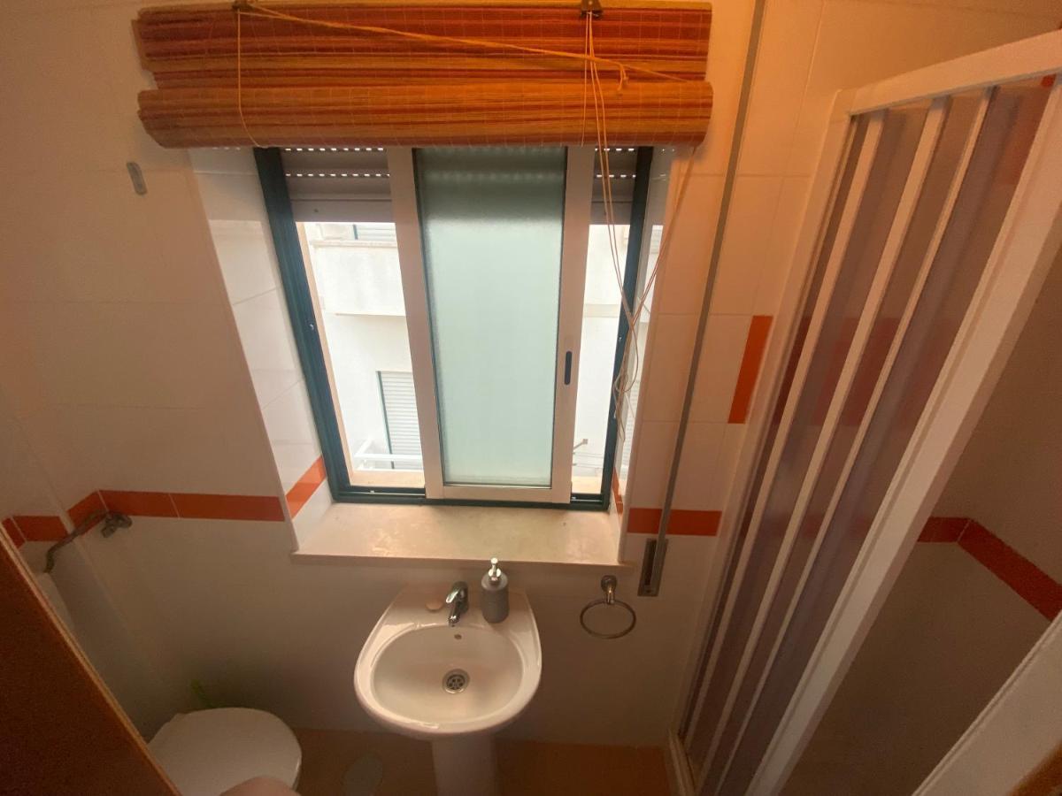 Casa Predio Triplex - Faneca Apartamentos Nazaré Eksteriør billede
